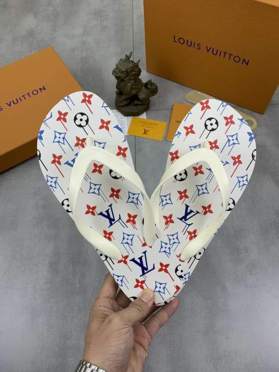 Picture of Louis Vuitton Slippers _SKULVsz38-46mnf03021430